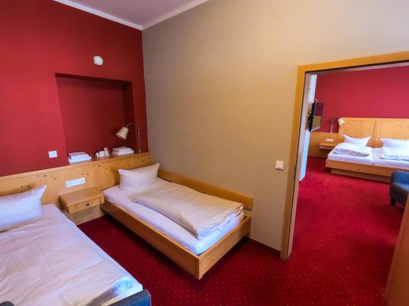 Junior Suite image 3