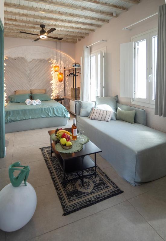Artemis by Kallisto Royal Suites - image 4