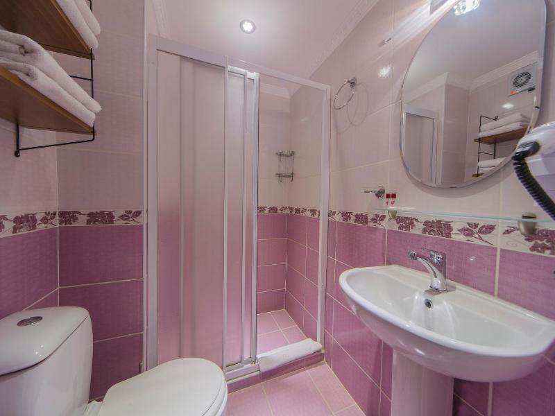 Double Room with View image 3