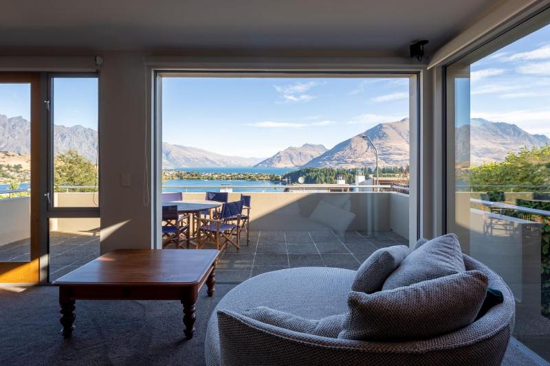 Baraka Lake Views - image 12