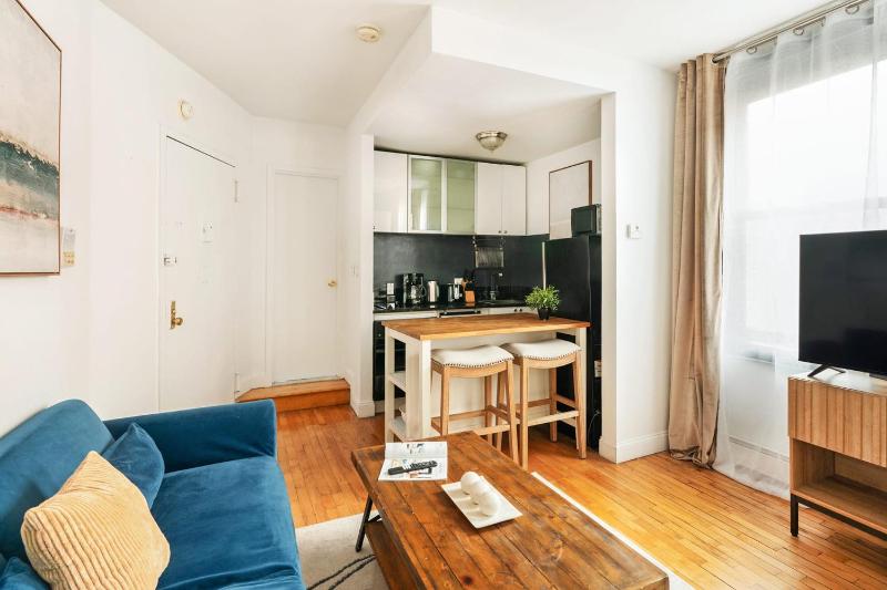 139-3E west village 1BR best value - image 13