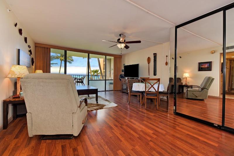 Valley Isle 302 - image 11
