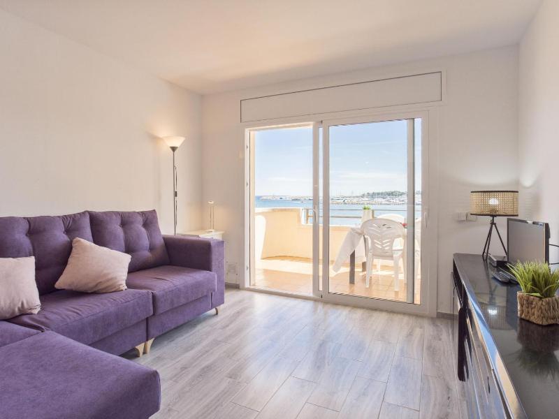 Apartamento para 6 Personas en la Playa con Parking y Wi-Fi - ES-325-7 - image 14