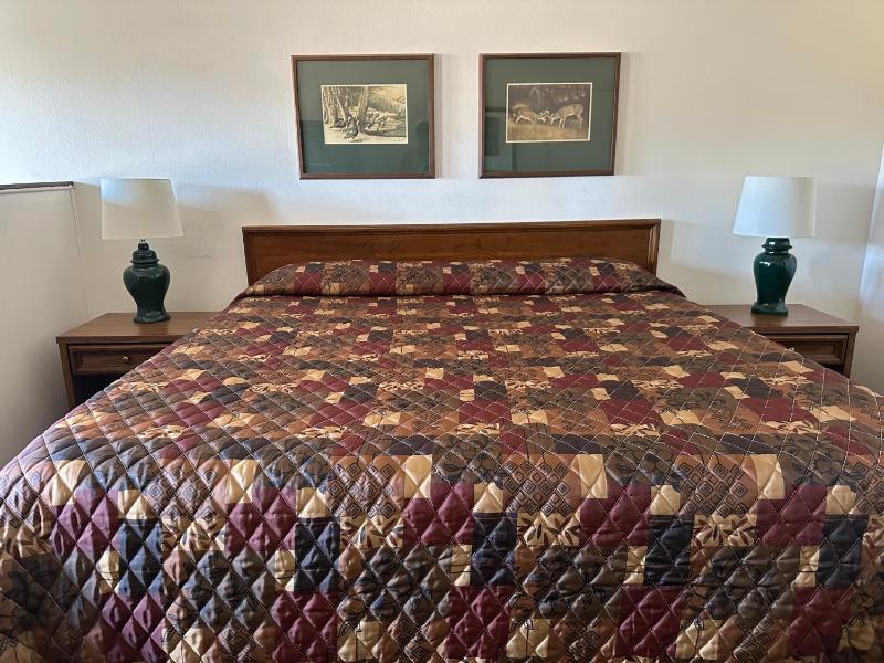 Windcrest Inn and Suites - image 23