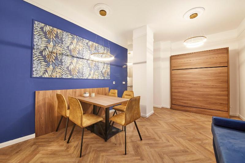 Deluxe Apartment image 3