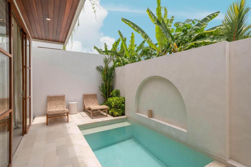 Villa Inka - Tropical Modern 1BR Villa in Pererenan Beachside - image 34