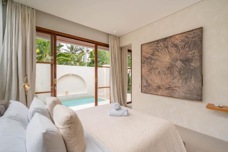 Villa Inka - Tropical Modern 1BR Villa in Pererenan Beachside - image 13