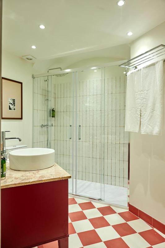 Junior Suite with Balcony and Sea View image 2