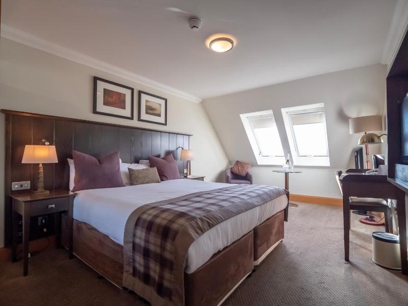 Standard Double Room image 2