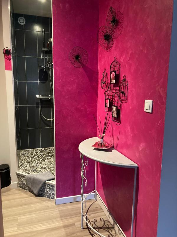 Double Room image 1