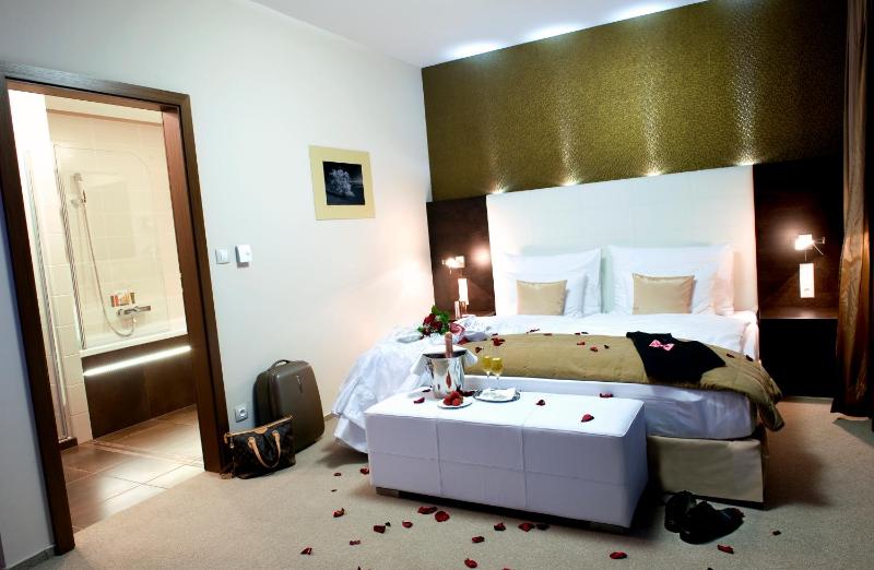 Suite image 4