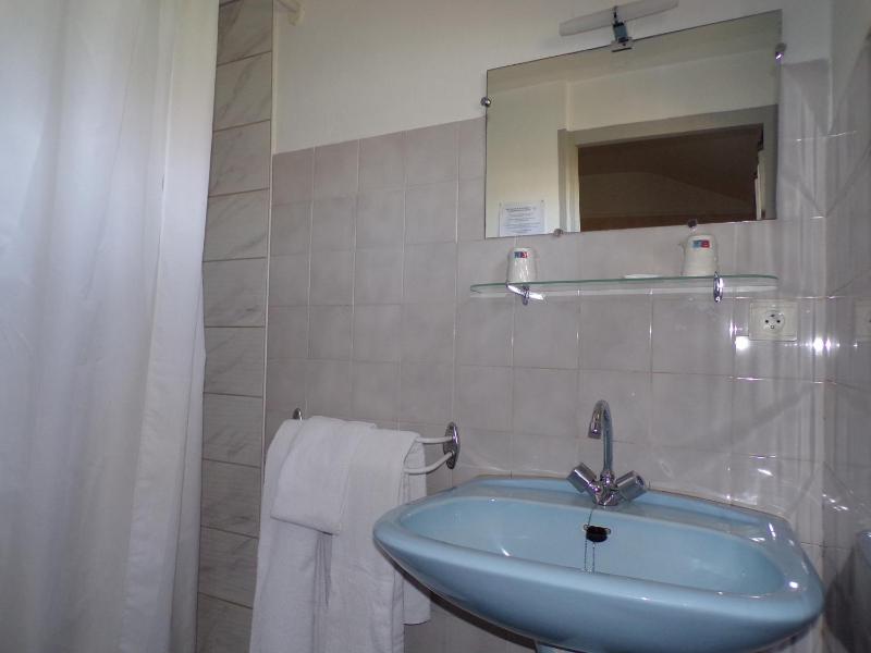 Double Room image 1