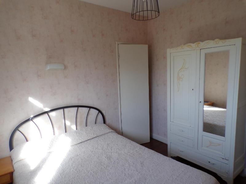 Double Room image 4