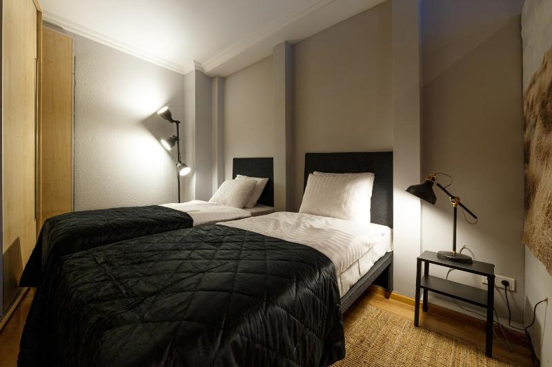 Superior Apartment image 4