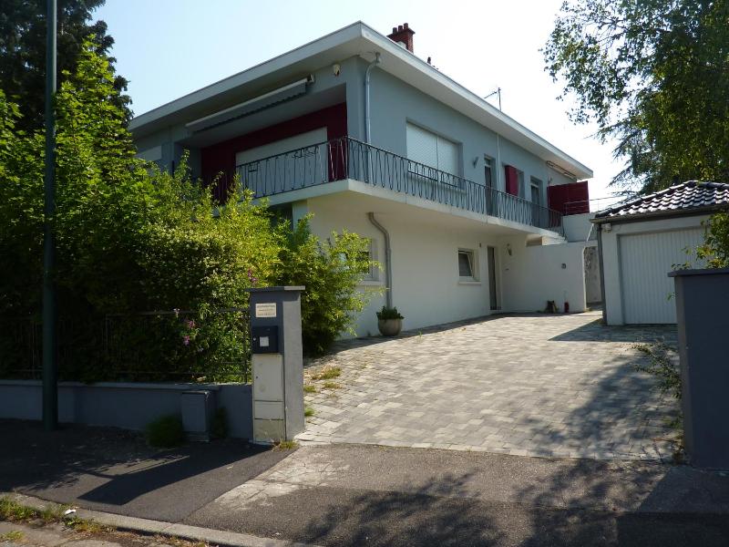 Studio with Terrace image 4