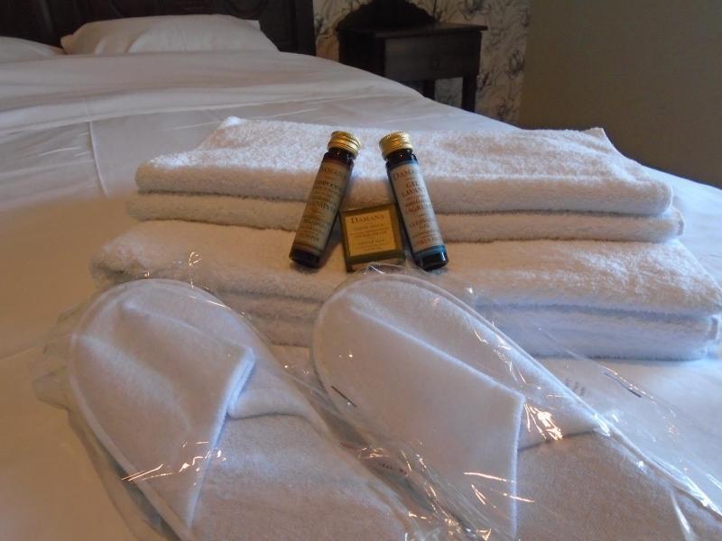 Triple Room image 4