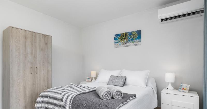 Adele's Apartment with Pool 5 minutes walk to the beach - image 2
