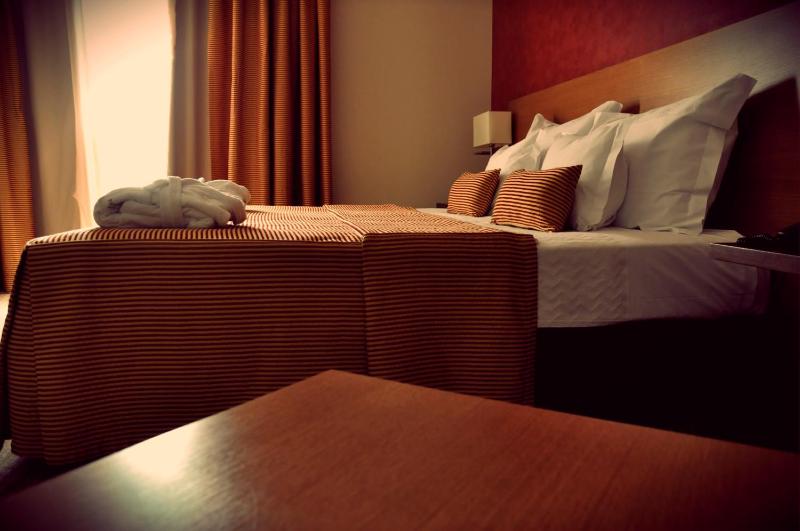 Double Room image 2