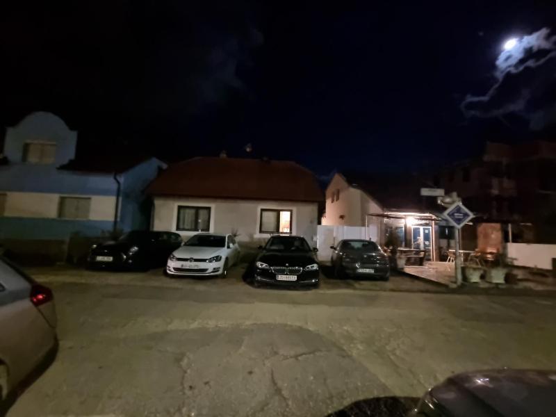 Hostel Mlinar - image 4
