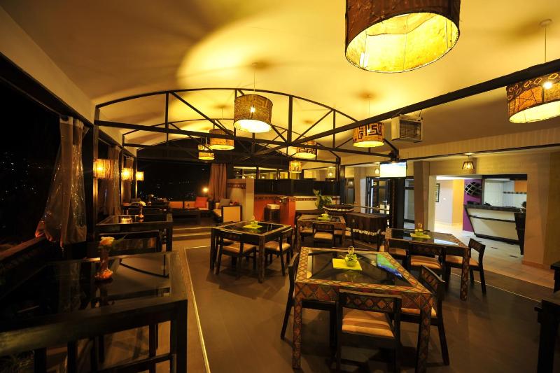 Gloria Hotel - image 6
