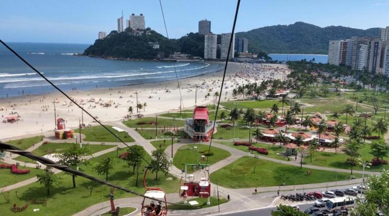 Kitinete 712 frente à praia - image 6