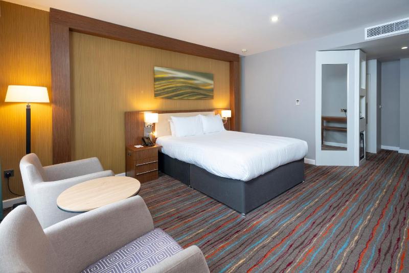 Double Room image 4