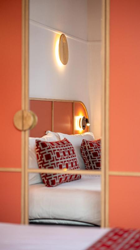 Superior Double or Twin Room, stairs only image 4