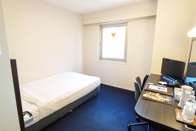 Single Room image 1