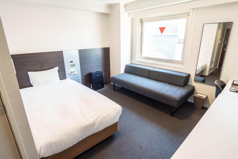 Deluxe Single Room image 1