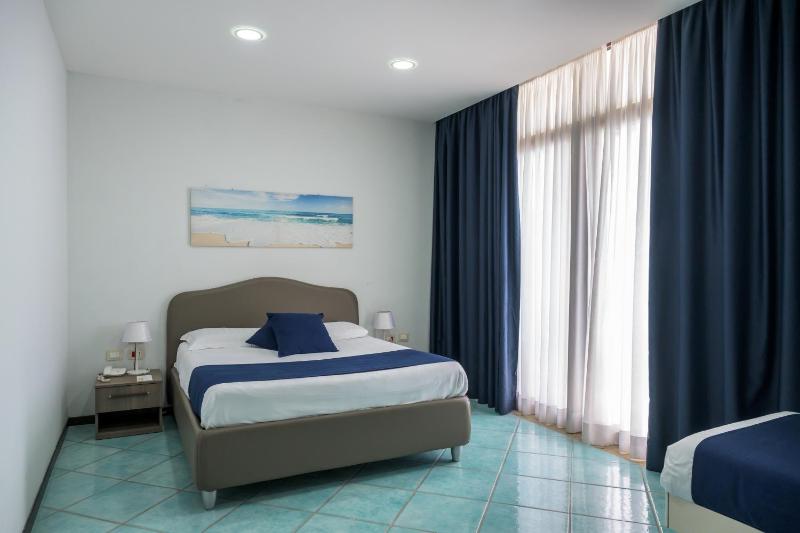 Hotel Centro Congressi Polo Nautico - image 8