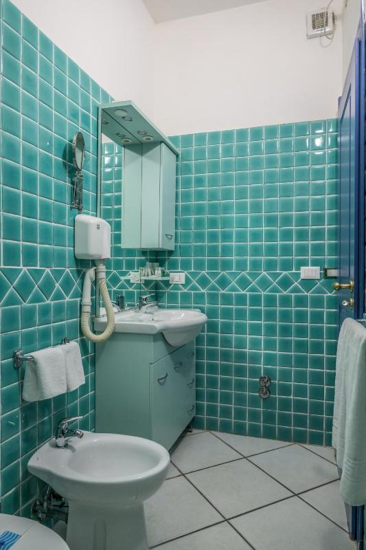 Standard Double Room image 2
