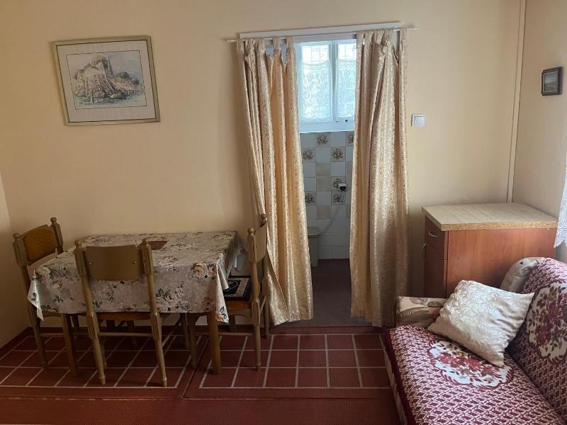 Apartment with Garden View image 2