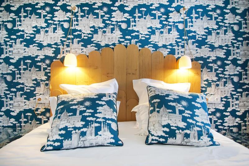 Superior Double Room image 3