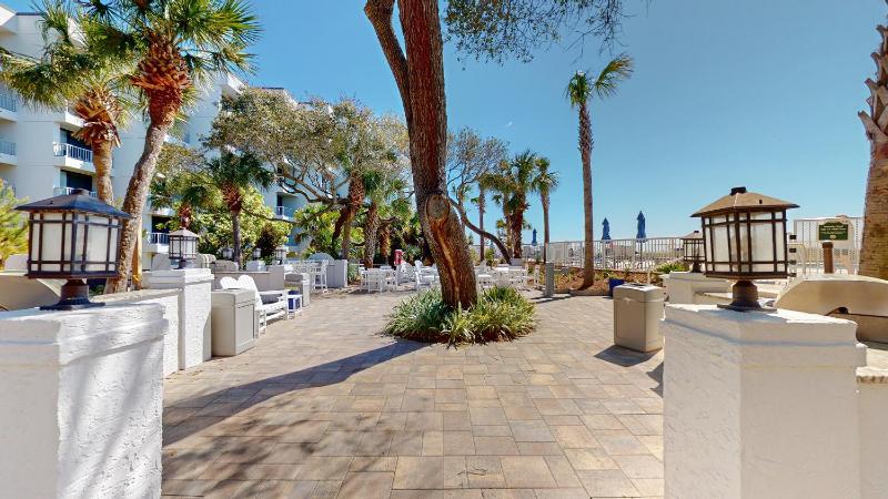 1102 Villamare - image 2