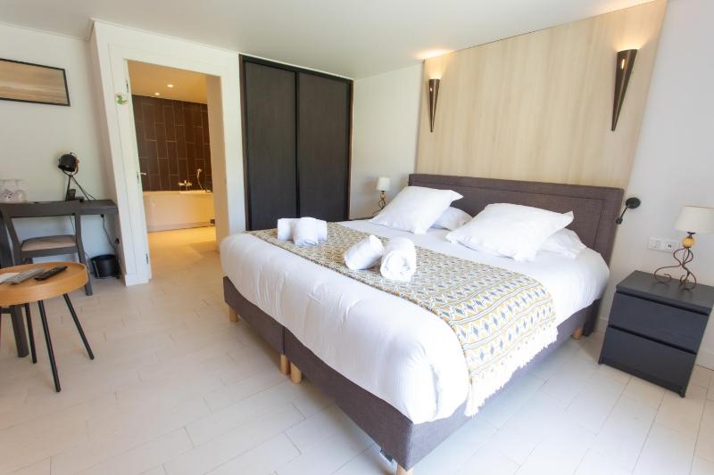 Hotel Le Verger Maelvi - image 25