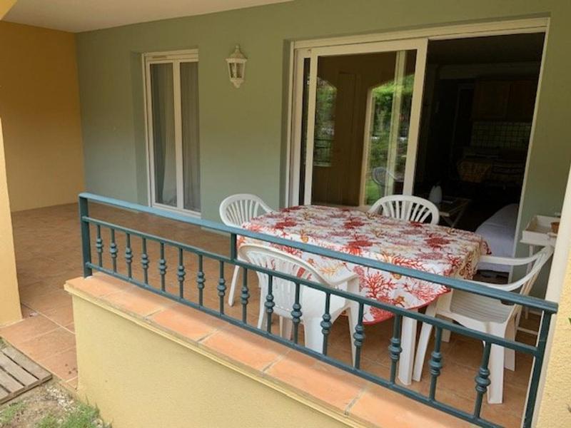 Appartement T3 avec grand jardin privé climatisation et parking - FR-1-100-205 - image 16