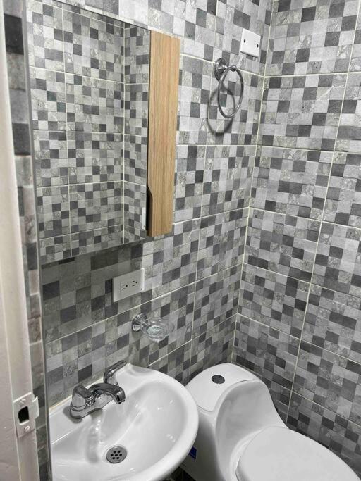 Apto de lujo 101 2 hab 3 baños - image 25