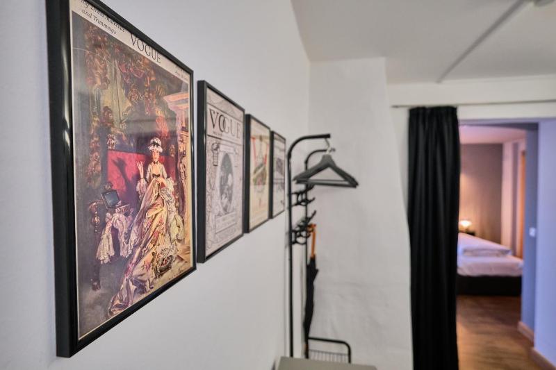 Double Room image 4