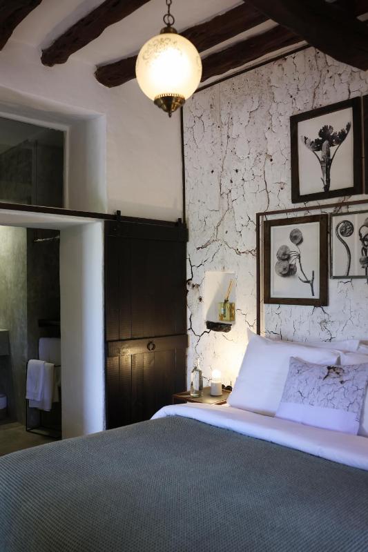 King Room image 1