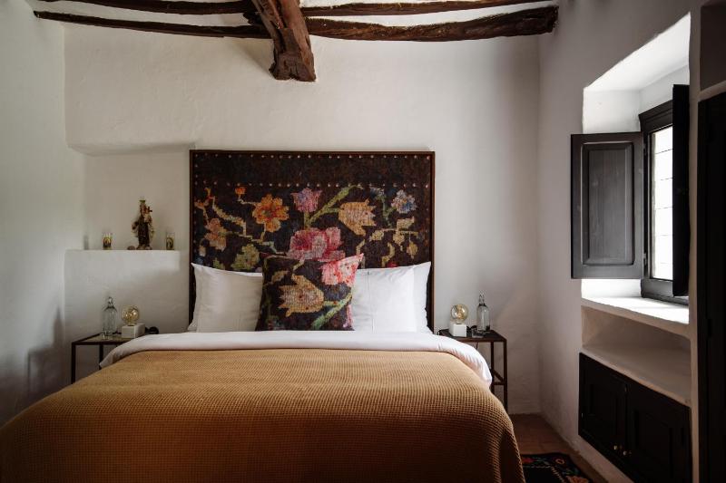 Two-Bedroom Suite image 4