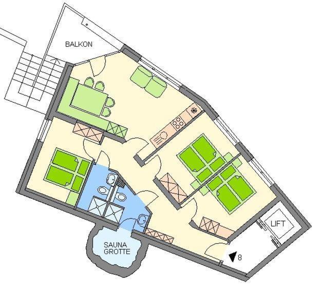 Three-Bedroom Apartment with Sauna image 2