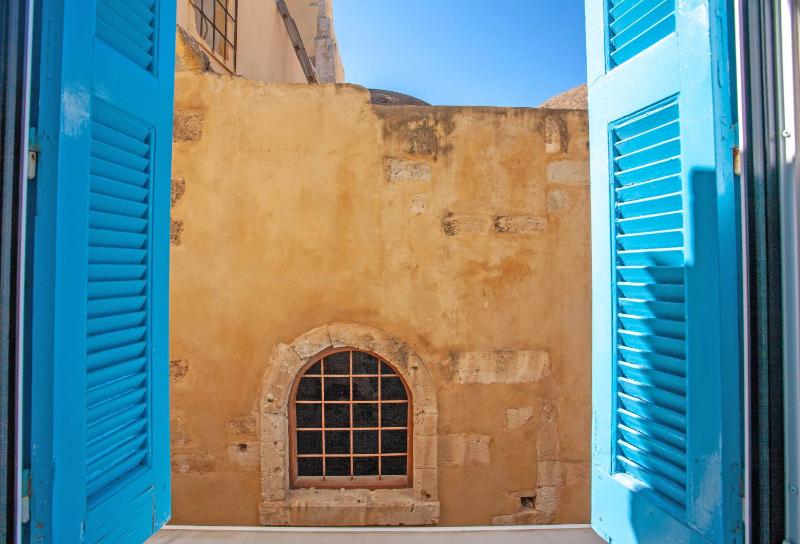 Economy Double or Twin Room image 4