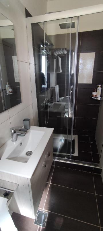 Double or Twin Room image 1