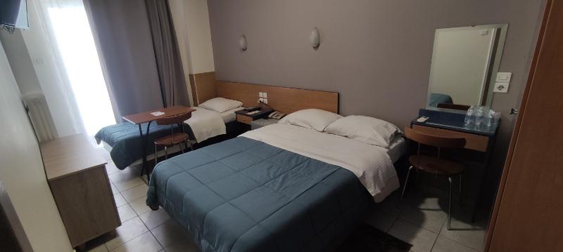 Triple Room image 3