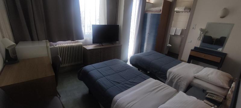 Minimun stay offer in Double or Twin Room image 3
