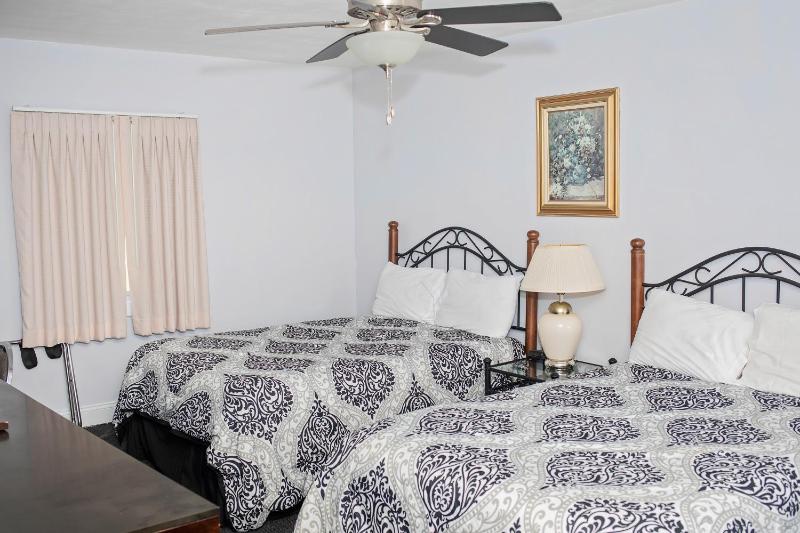 Standard  Double Room image 2