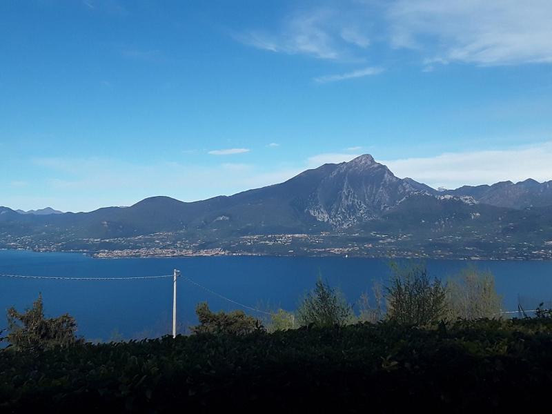 Two-Bedroom Apartment with Lake View image 3
