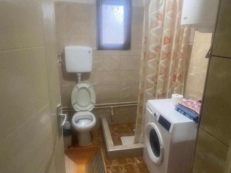One-Bedroom House image 4