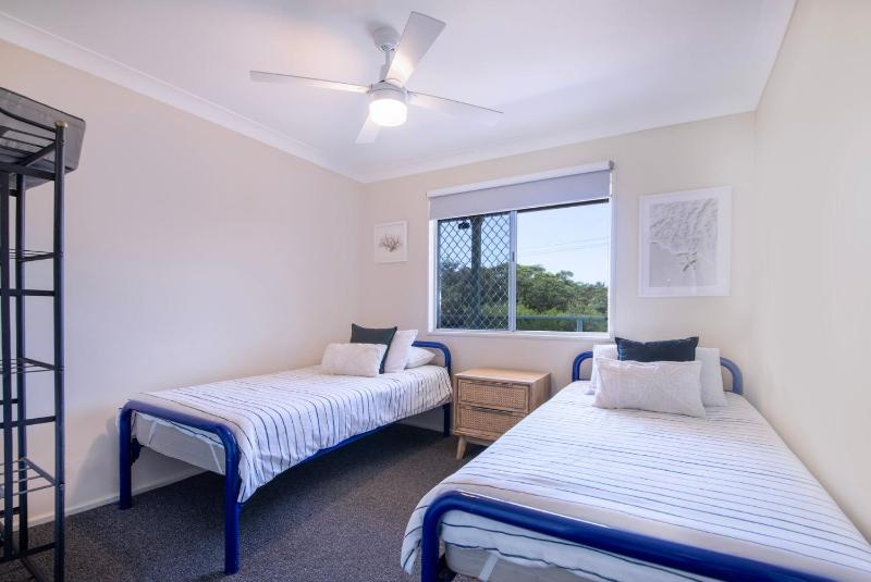 Oceans 22 at Fingal Bay - image 5