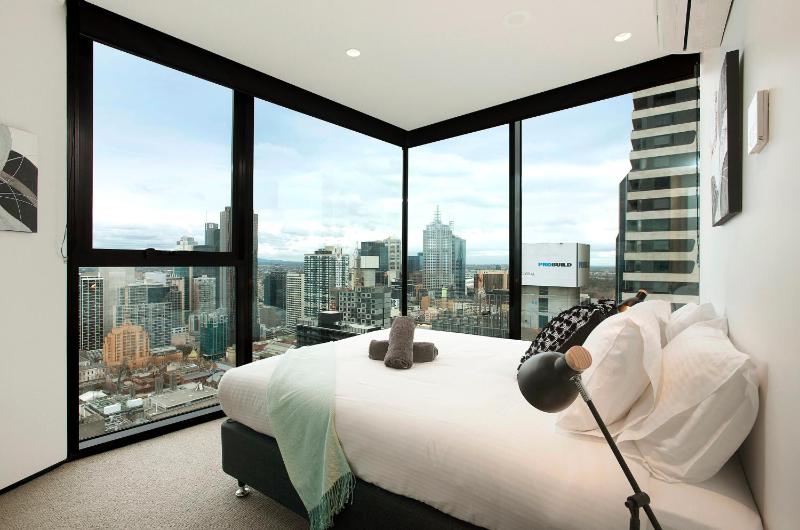 Complete Host CBD Lighthouse Apartments - image 5